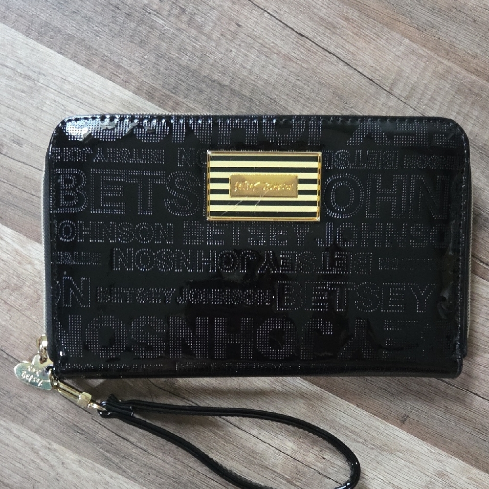 Betsey Johnson Black and Gold Clutch, Wristlet